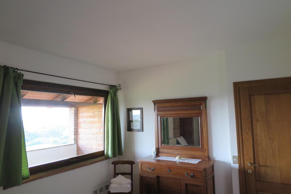 Agriturismo Rupestr Canelli Phòng bức ảnh
